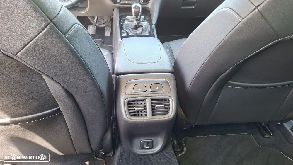 Opel Insignia Country Tourer 2.0 CDTi S/S - 27