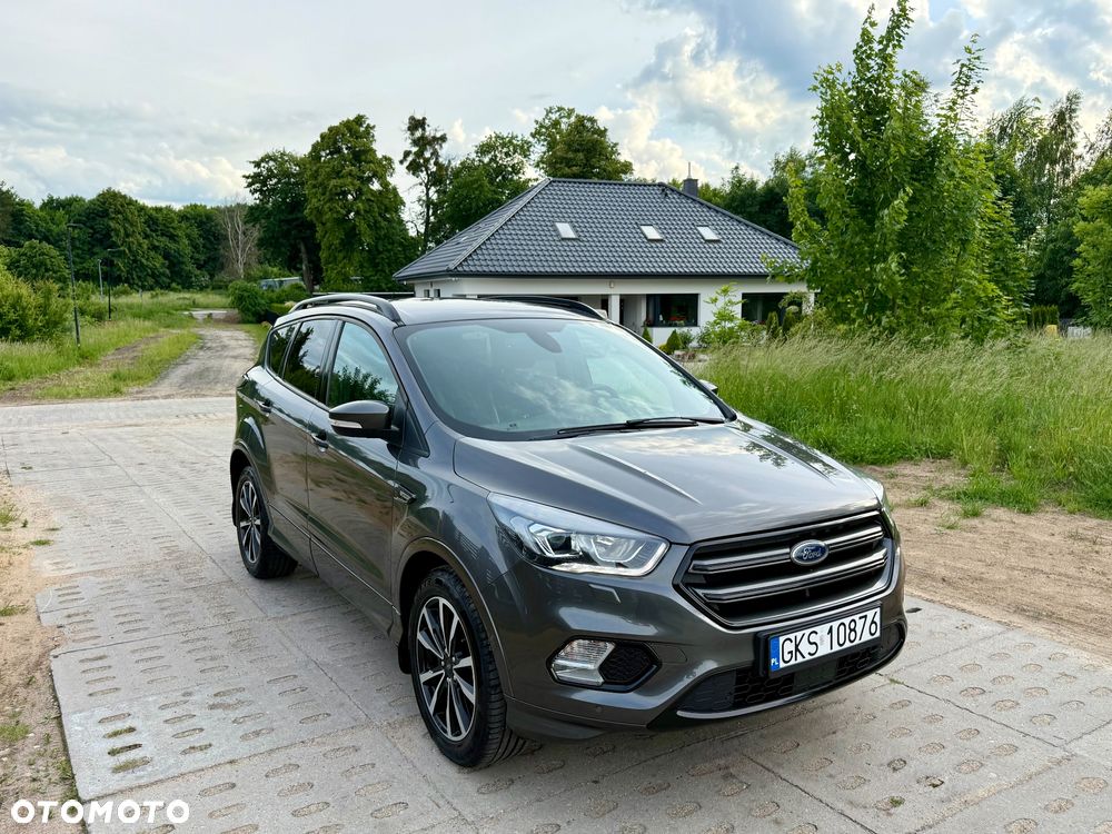 Ford Kuga 2.0 TDCi 2x4 ST-Line - 26