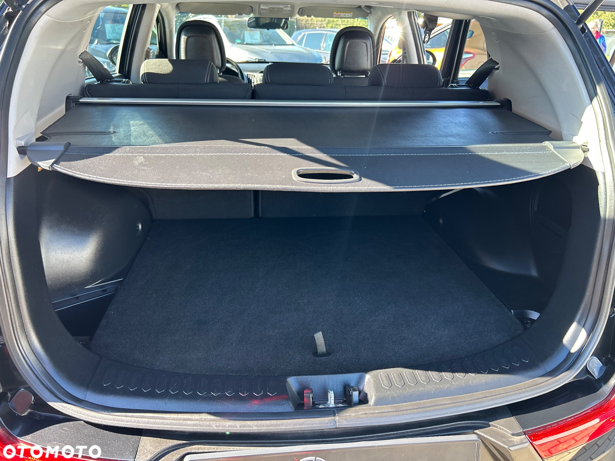 Kia Sportage 1.6 GDI 2WD Attract - 21