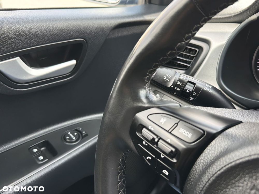 Kia Rio 1.0 T-GDI M DCT - 11