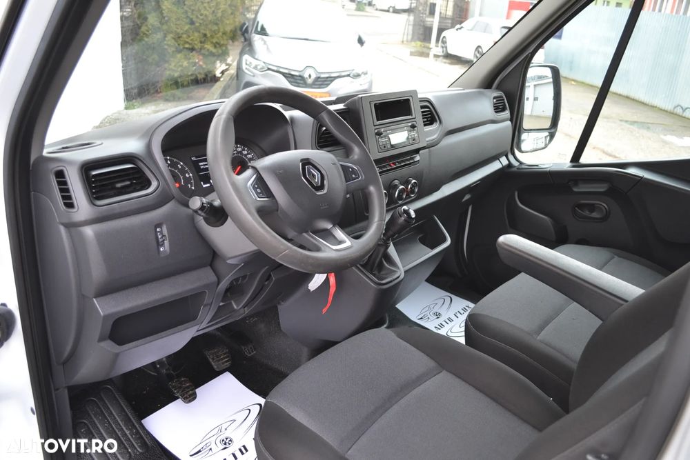 Renault Master DOKA 7 LOCURI - 11