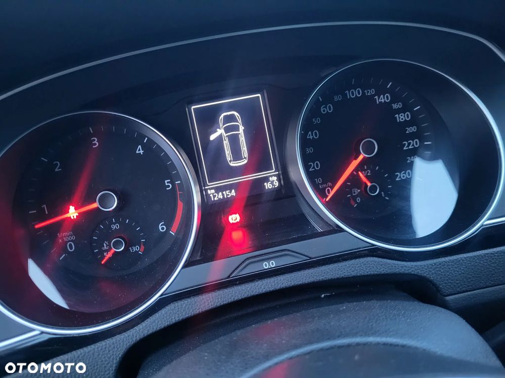 Volkswagen Passat Variant 2.0 TDI SCR Comfortline - 12