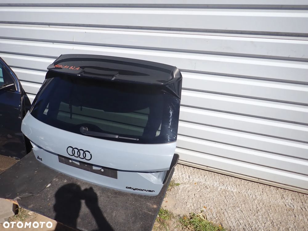 AUDI A1 82A  KLAPA BAGAŻNIKA KPL. - 2