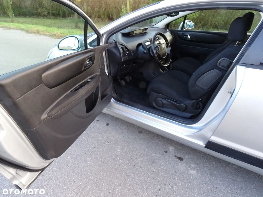 Citroën C4 Coupe 2.0 HDi FAP VTR Plus - 5