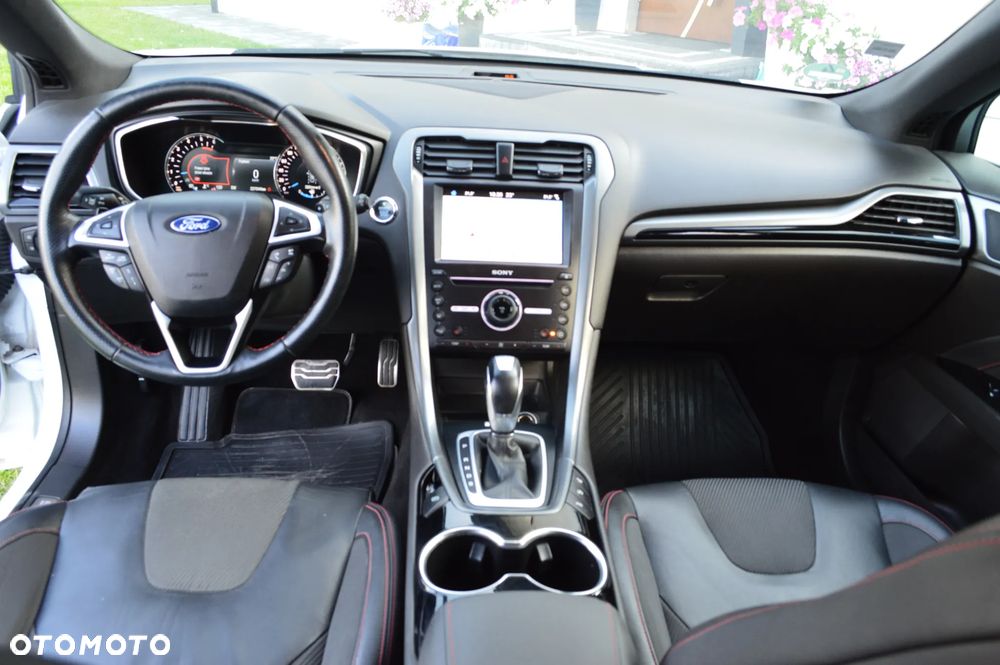 Ford Mondeo 2.0 TDCi Bi-Turbo PowerShift-Aut ST-Line - 31