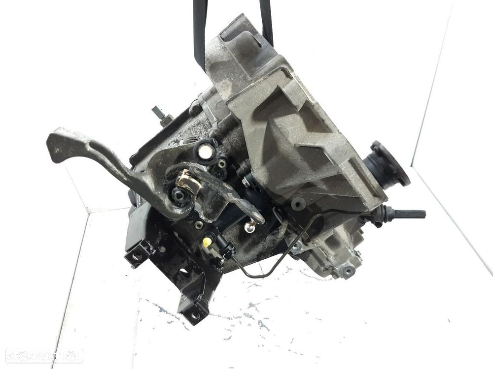 CAIXA VELOCIDADES VOLKSWAGEN POLO 2002 -GEU - 3