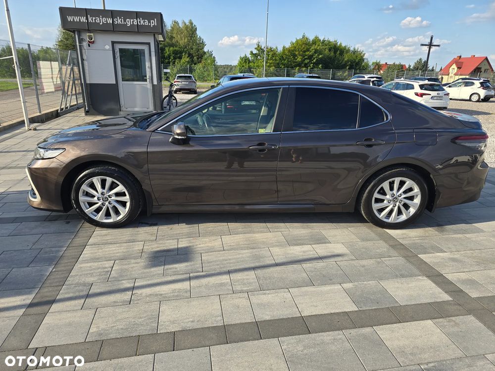 Toyota Camry 2.5 Hybrid Executive CVT - 25