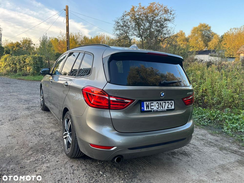 BMW Seria 2 218d Sport Line - 2