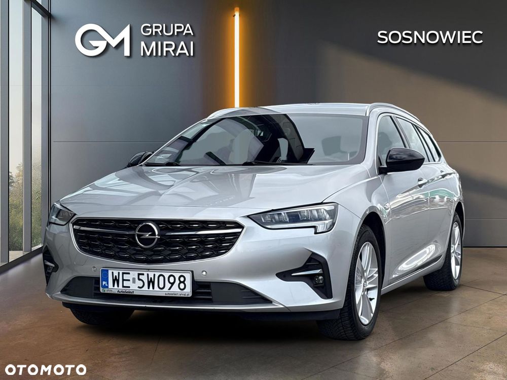 Opel Insignia - 1