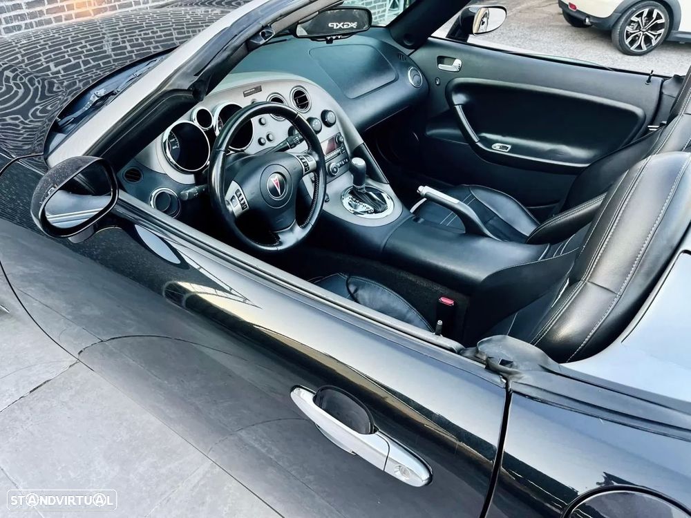 Pontiac Solstice - 14