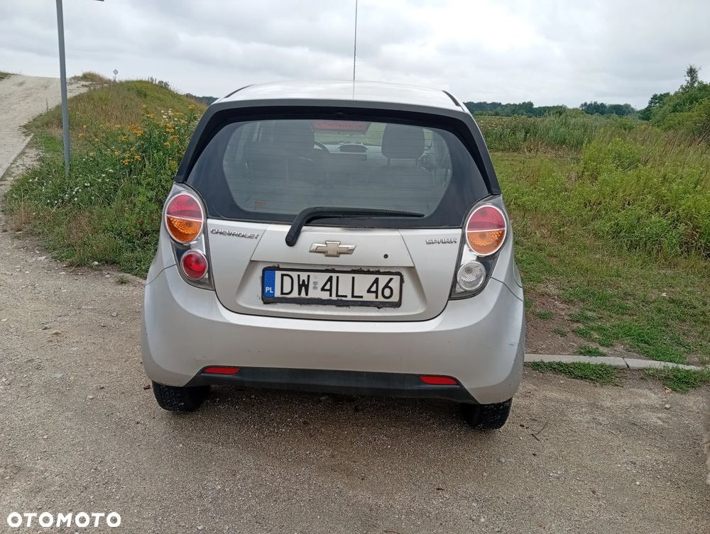 Chevrolet Spark 1.0 Base - 7