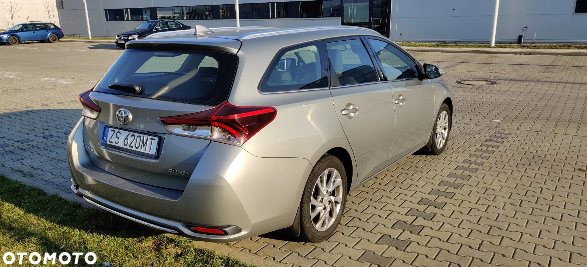 Toyota Auris 1.6 Comfort - 3