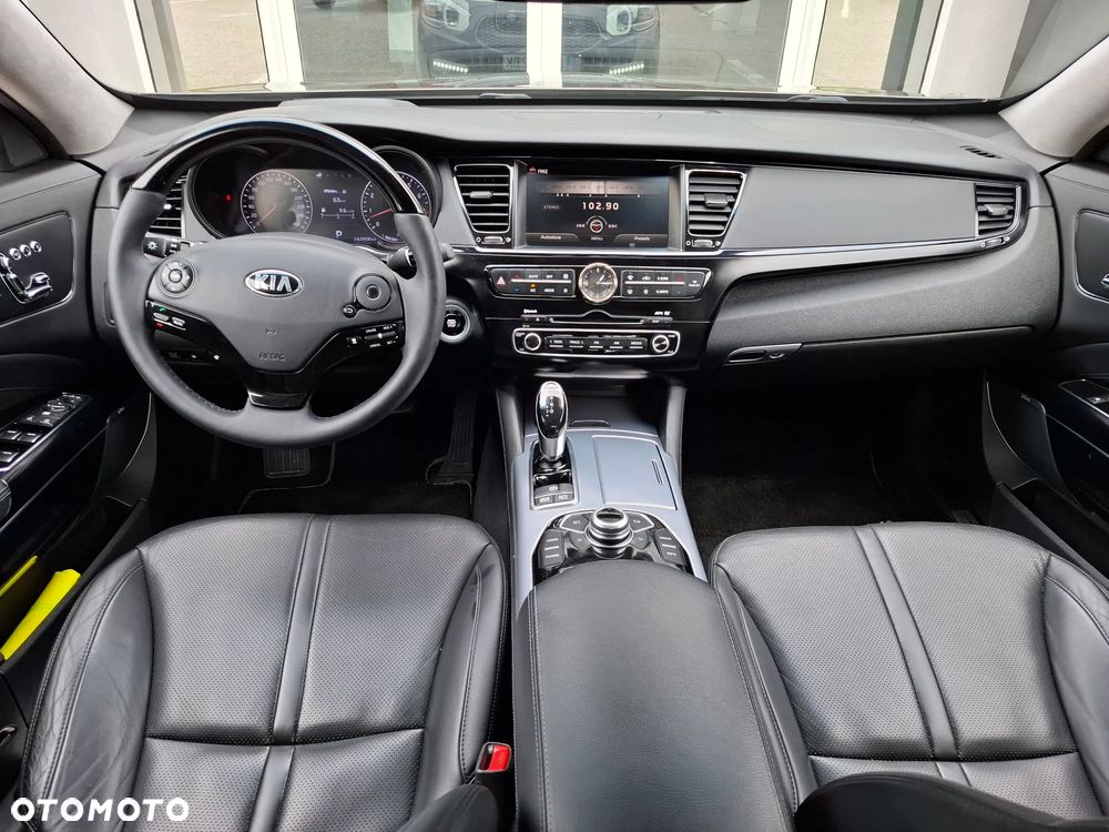 Kia K9 - 19