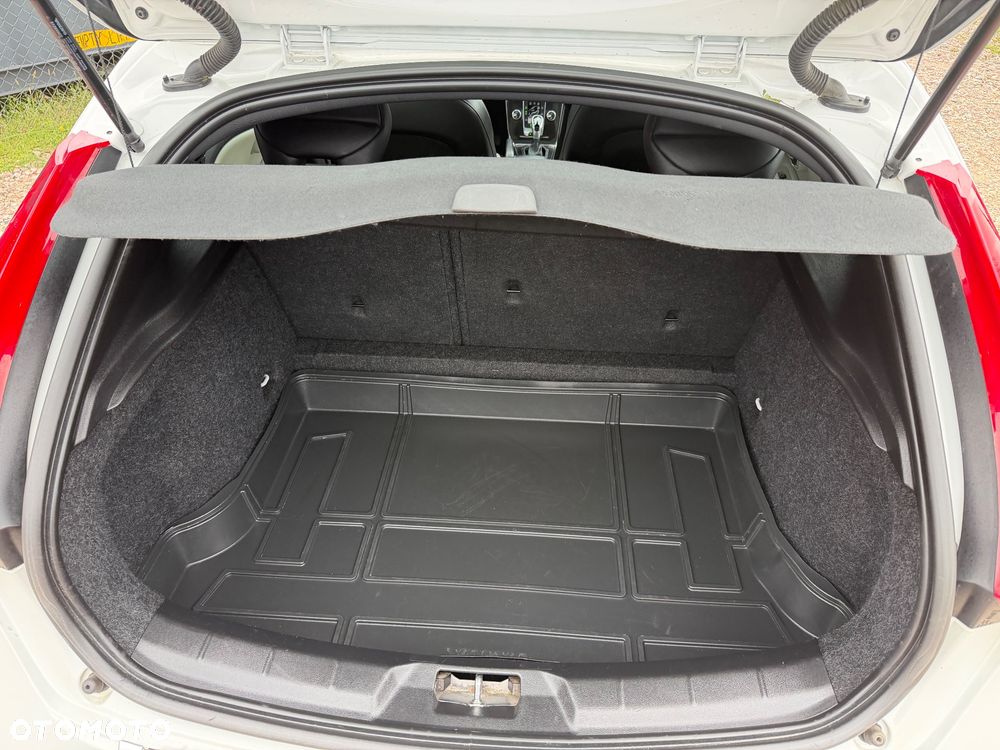 Volvo V40 Cross Country D4 Geartronic Summum - 38