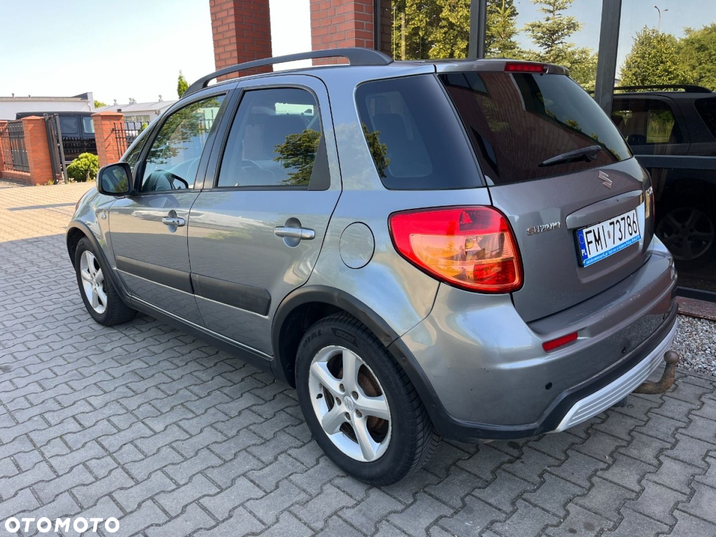 Suzuki SX4 1.6 GLX / Comfort - 3