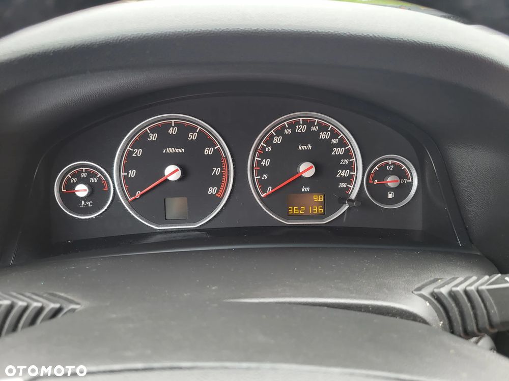 Opel Vectra 1.8 GTS - 8
