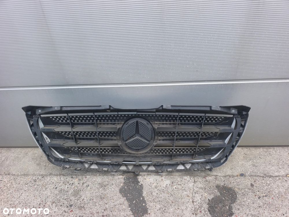 Atrapa grill Zderzaka Mercedes Sprinter w906 Lift biała 14-18r - 7
