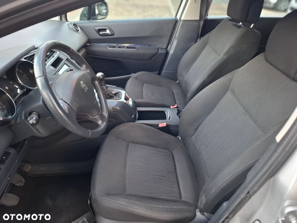 Peugeot 5008 1.6 Access 7os - 8