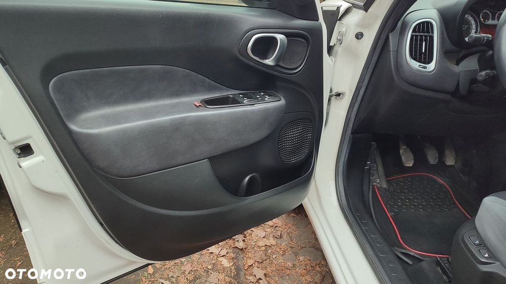 Fiat 500L 1.4 16V Rockstar - 30
