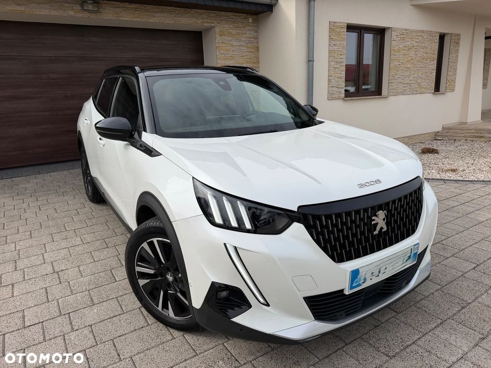 Peugeot 2008 PureTech 155 EAT8 GT Pack - 1