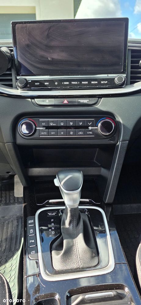 Kia XCeed 1.6 CRDi mHEV L DCT - 8