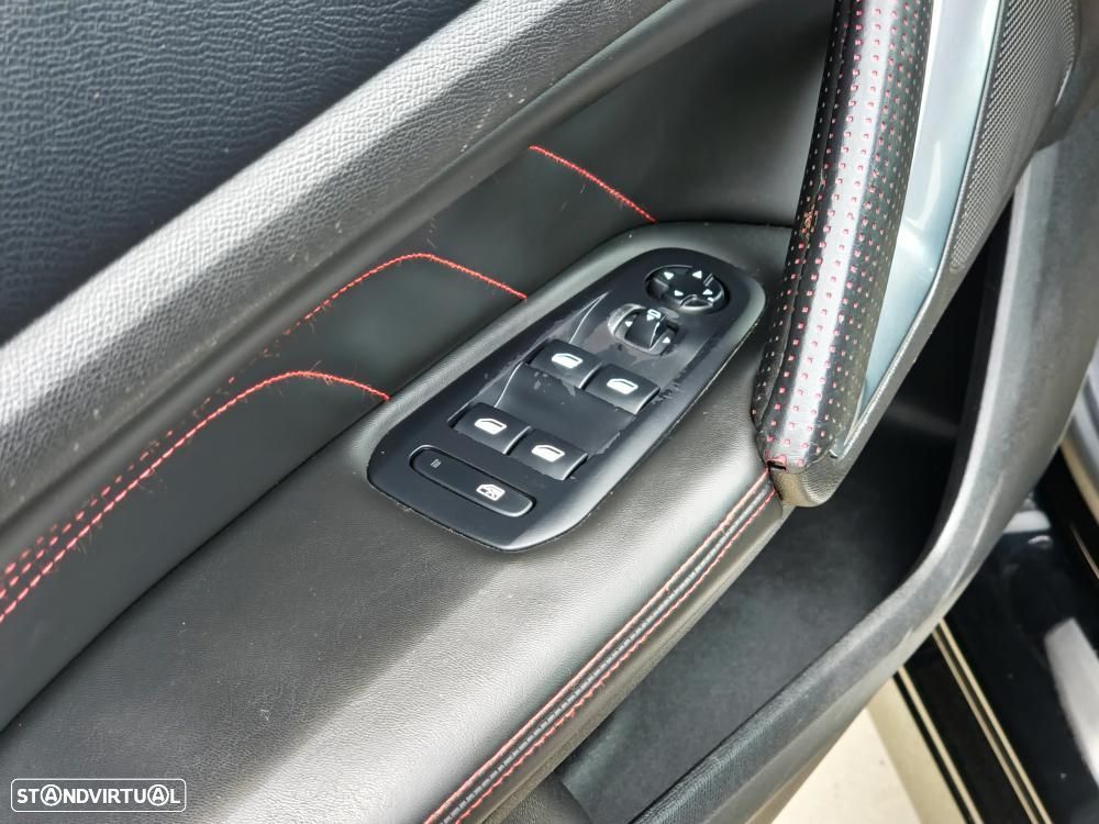 Peugeot 308 1.6 BlueHDi GT Line - 12