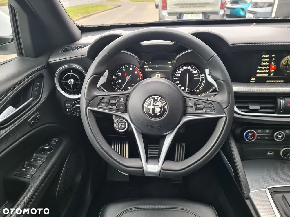 Alfa Romeo Stelvio 2.0 Turbo Executive Q4 - 17