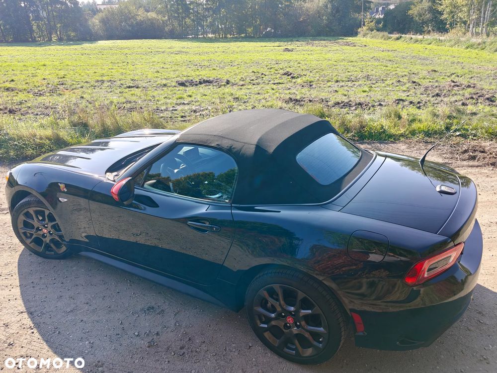 Fiat 124 Spider - 11