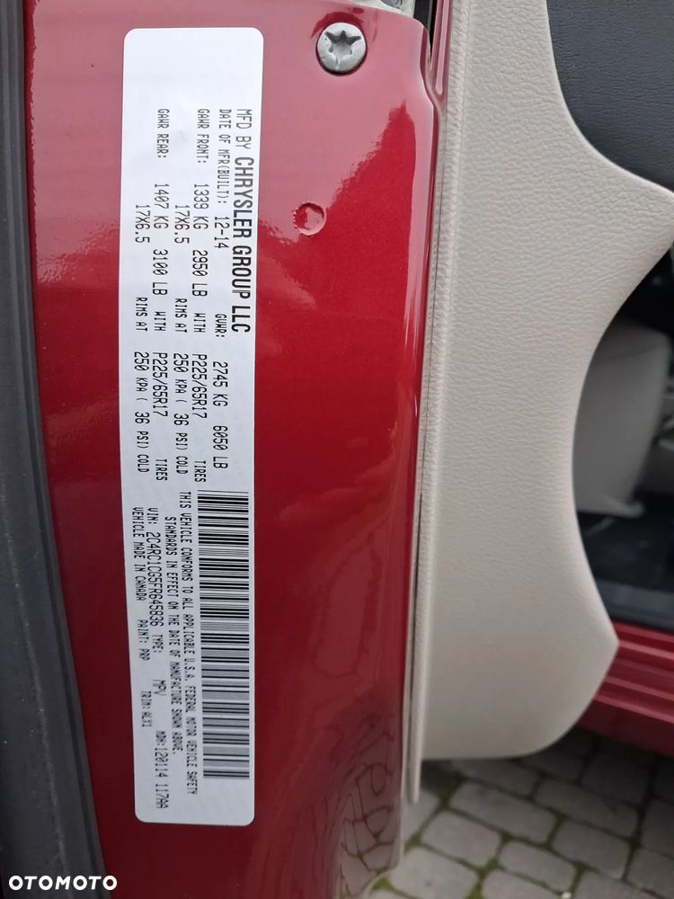 Chrysler Town & Country 3.6 Limited - 21