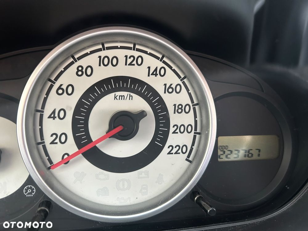 Mazda 2 1.3 Dynamic - 7