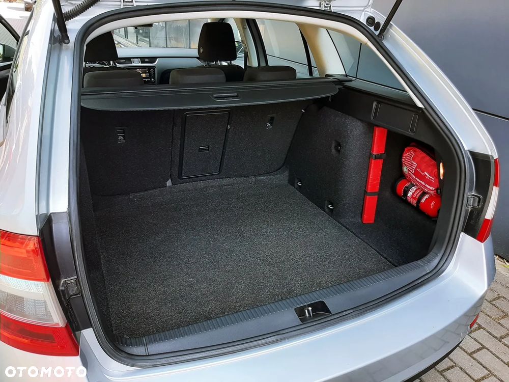 Skoda Octavia 2.0 TDI Ambition DSG - 31