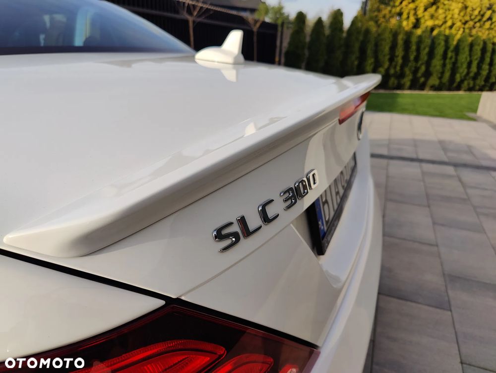 Mercedes-Benz SLC 300 9G-TRONIC - 13