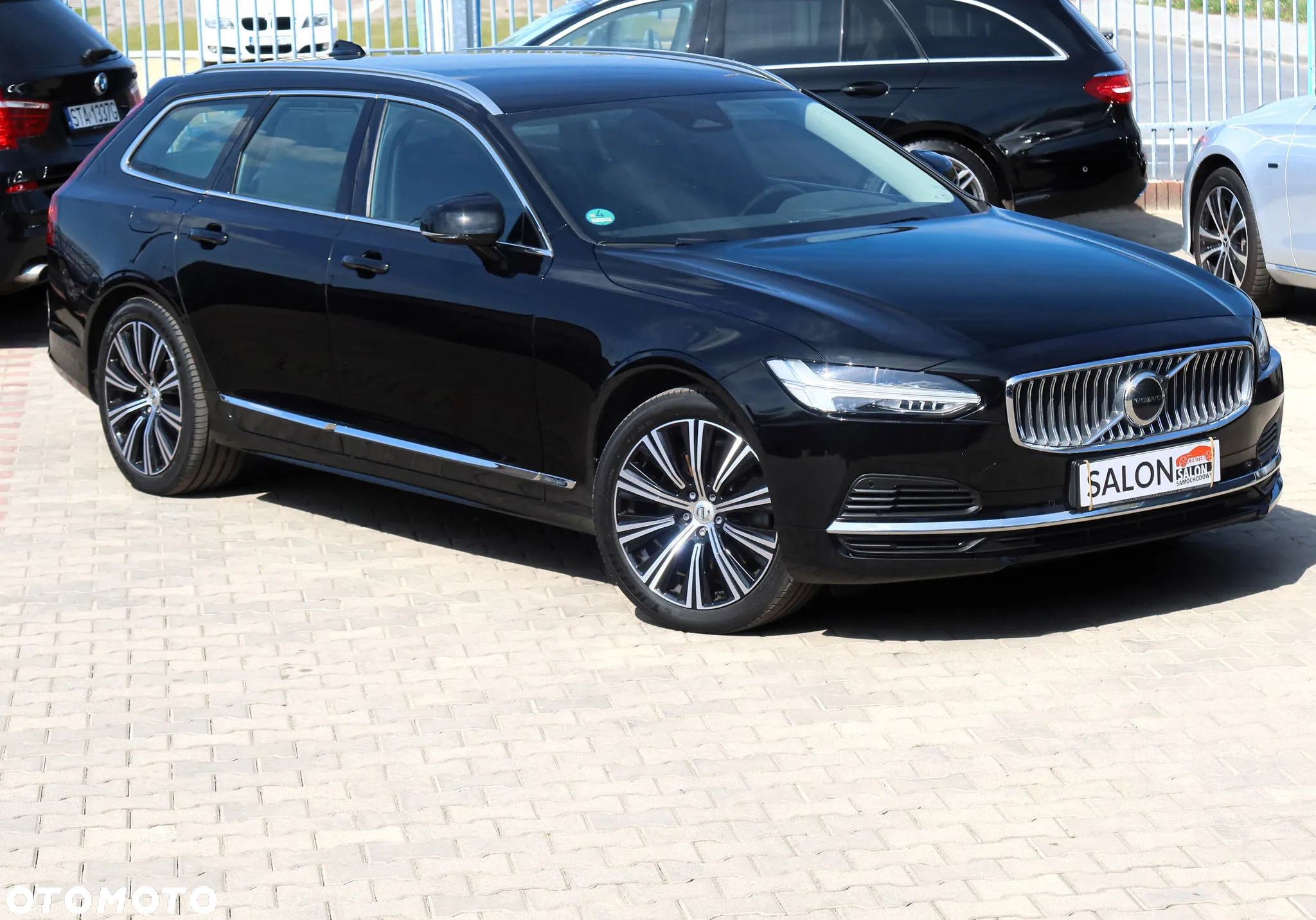 Volvo V90 T6 AWD Plug-In Hybrid Plus Bright - 2