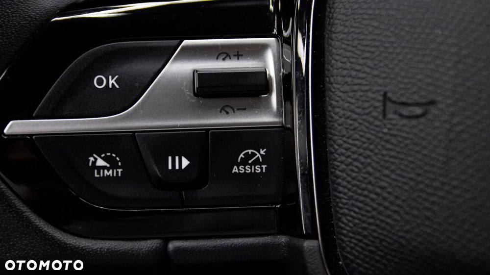 Peugeot 308 1.2 PureTech Allure S&S EAT8 - 20