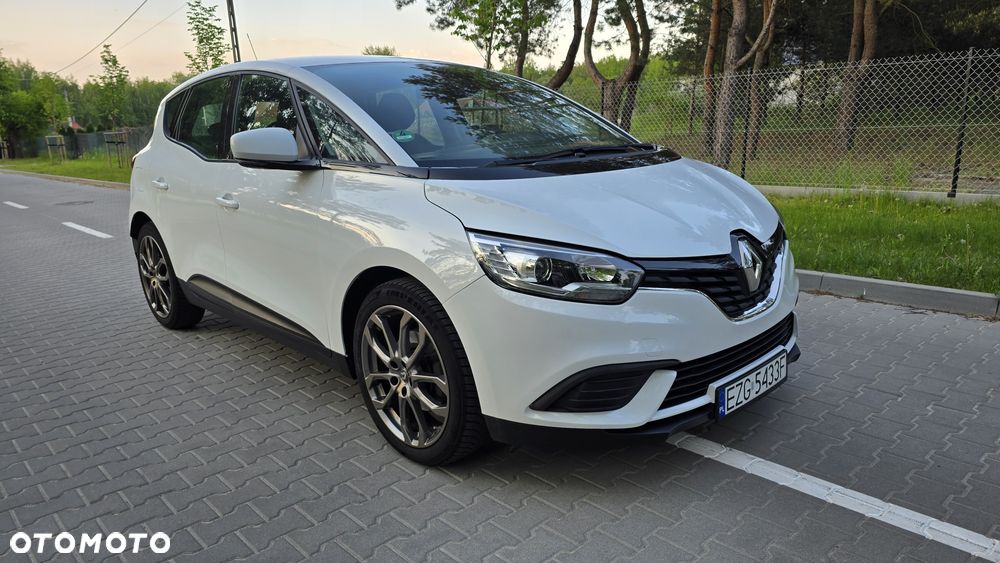 Renault Scenic - 1