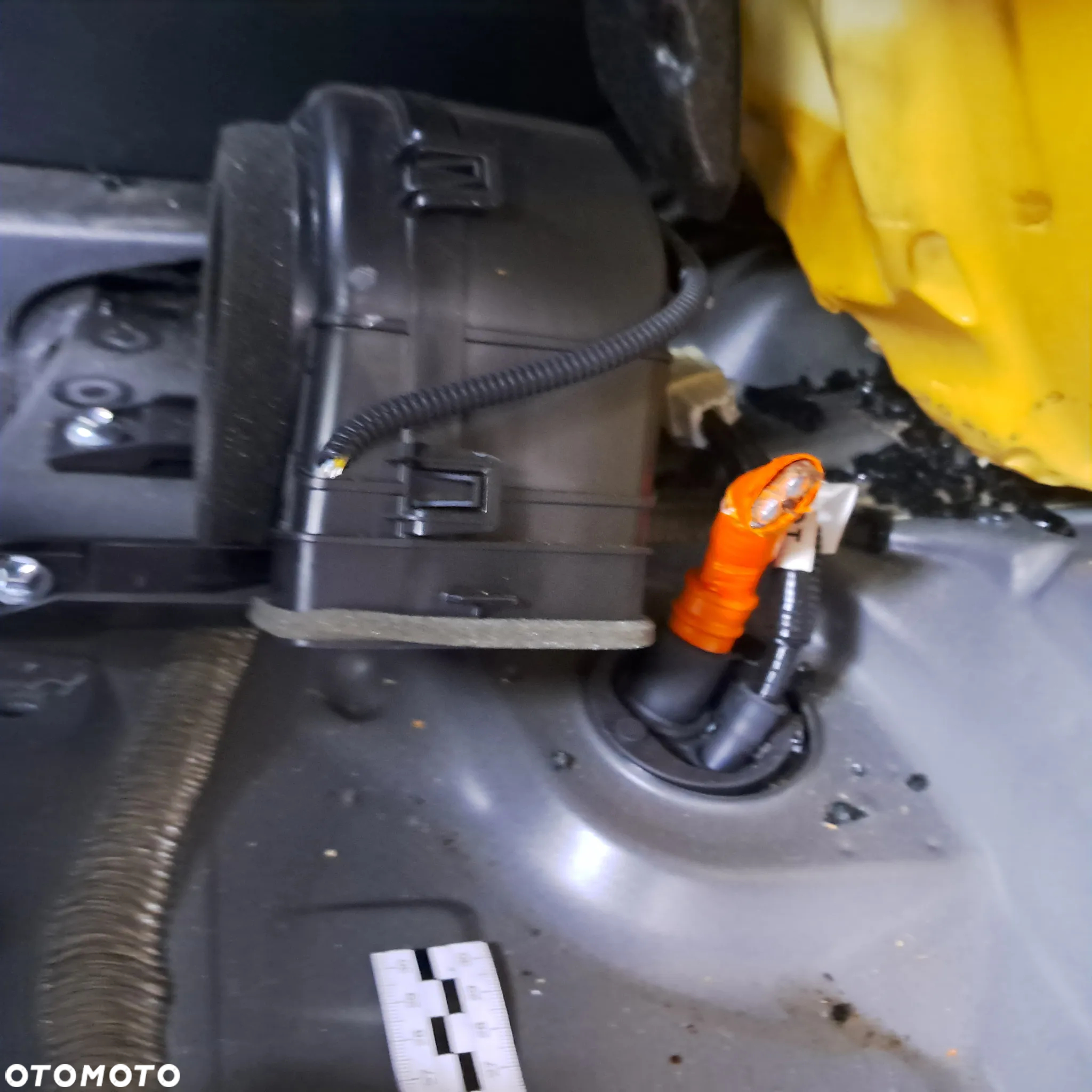 Toyota Corolla 1.8 Hybrid Comfort - 13