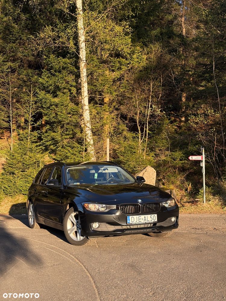 BMW Seria 3 318d - 2
