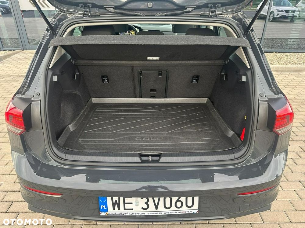 Volkswagen Golf 1.5 TSI EVO Life - 27