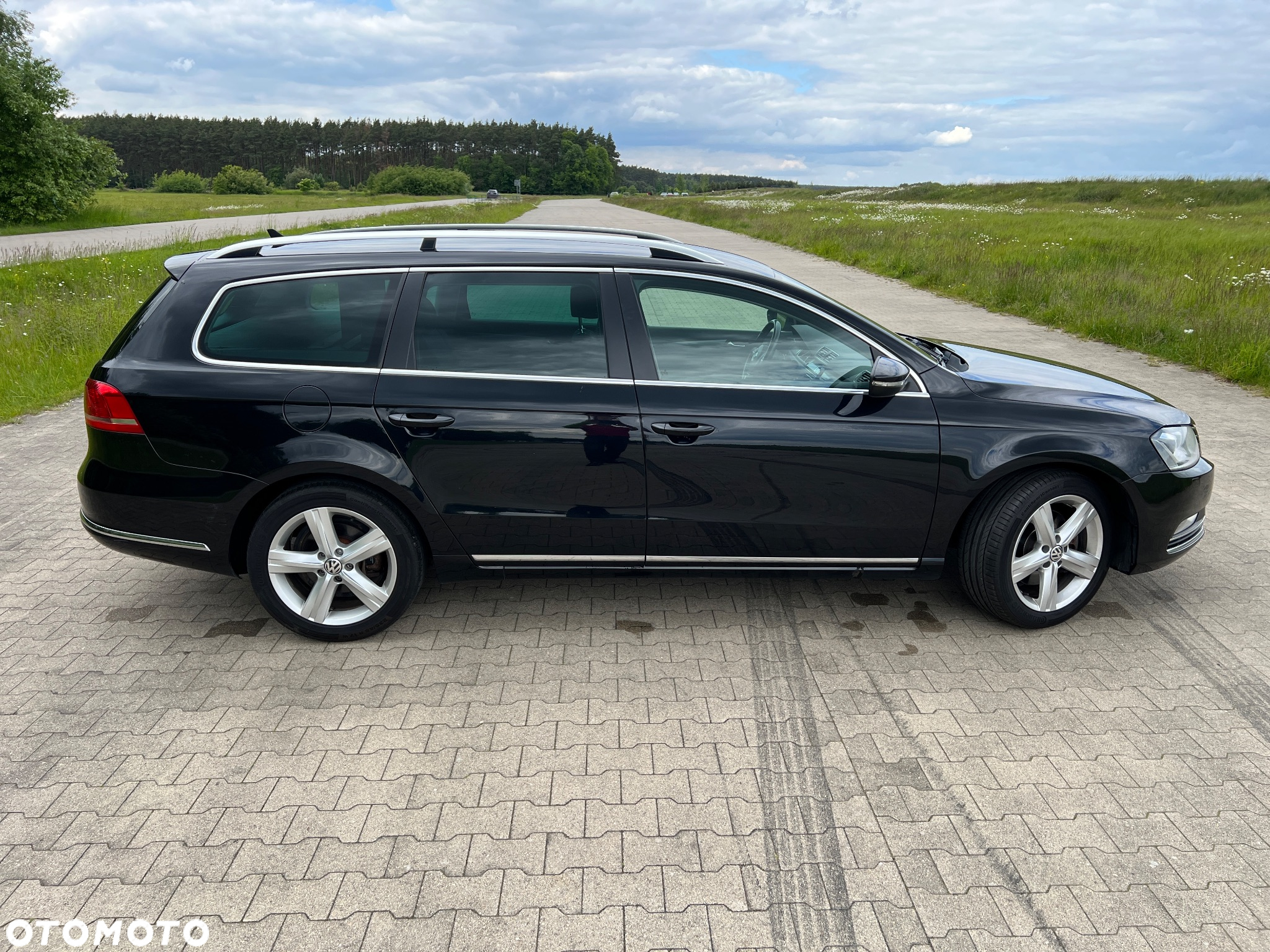Volkswagen Passat Variant 2.0 TDI 4Motion DSG BlueMotion Tech Business Edition - 20