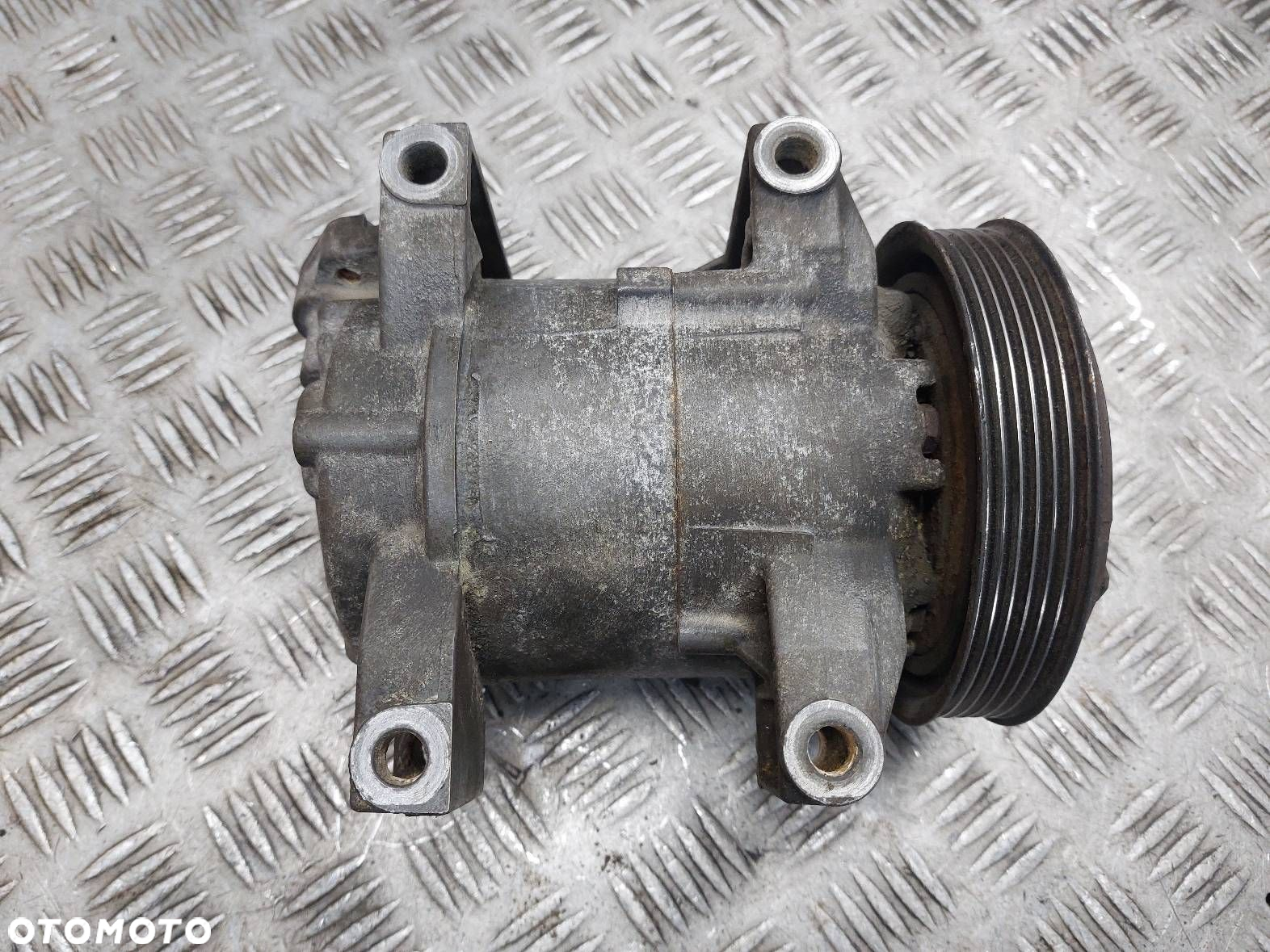 SPRĘŻARKA KOMPRESOR KLIMATYZACJI NISSAN ALMERA N16 1.8 16V - 3