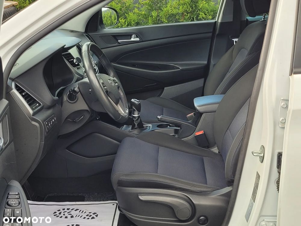 Hyundai Tucson 1.6 Turbo 4WD Premium - 11