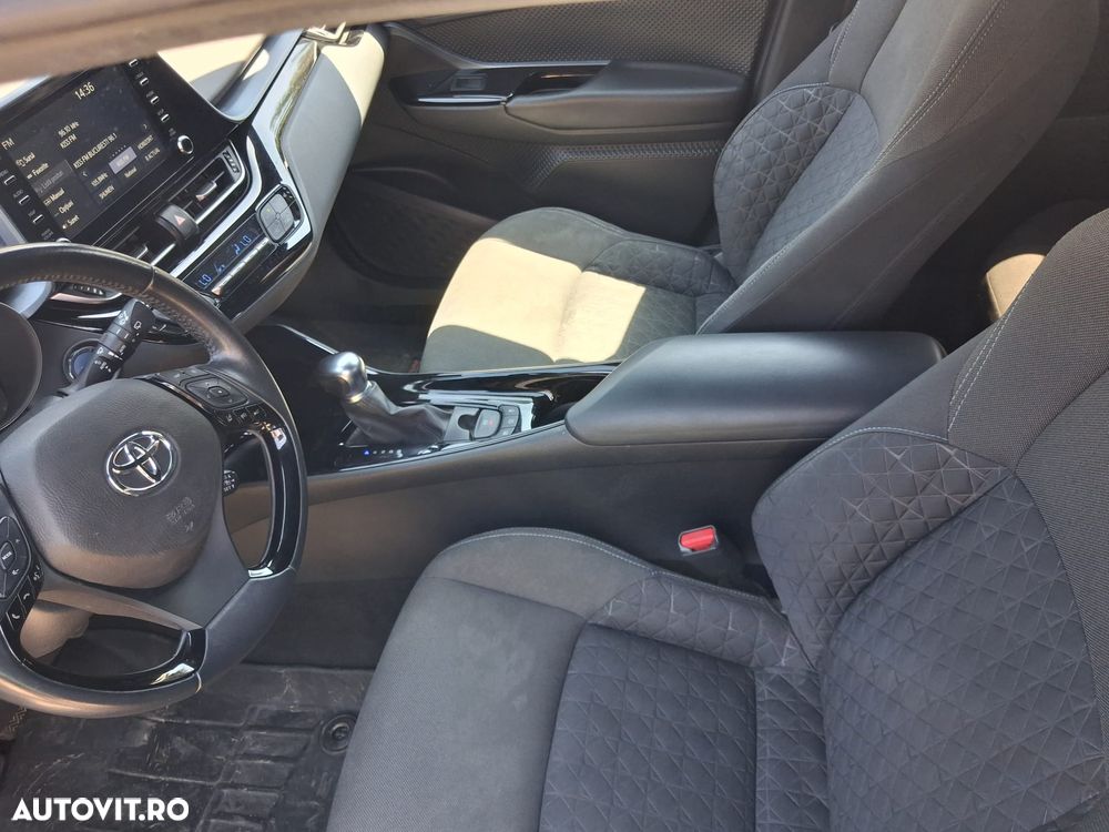 Toyota C-HR 1.8 HSD 122 CP 4x2 CVT Style - 27