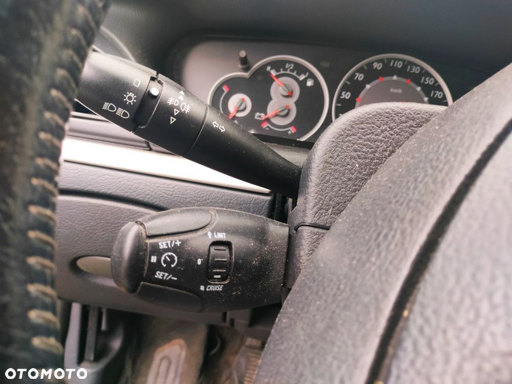 Citroën C5 1.6 HDi Attraction - 23