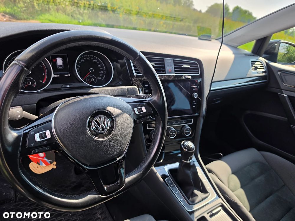 Volkswagen Golf 1.5 TSI ACT OPF Highline - 4
