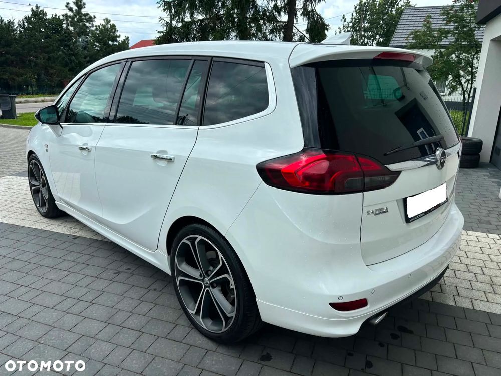 Opel Zafira 2.0 CDTI Cosmo - 14