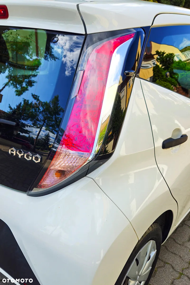 Toyota Aygo 1.0 VVT-i Sprint EU6 - 19
