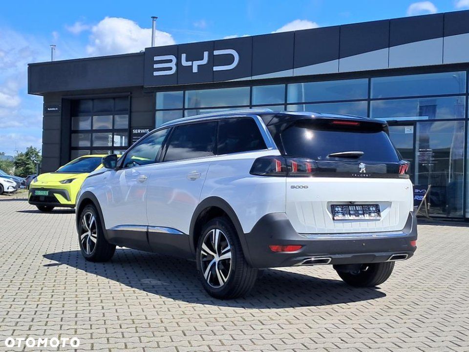 Peugeot 5008 - 3