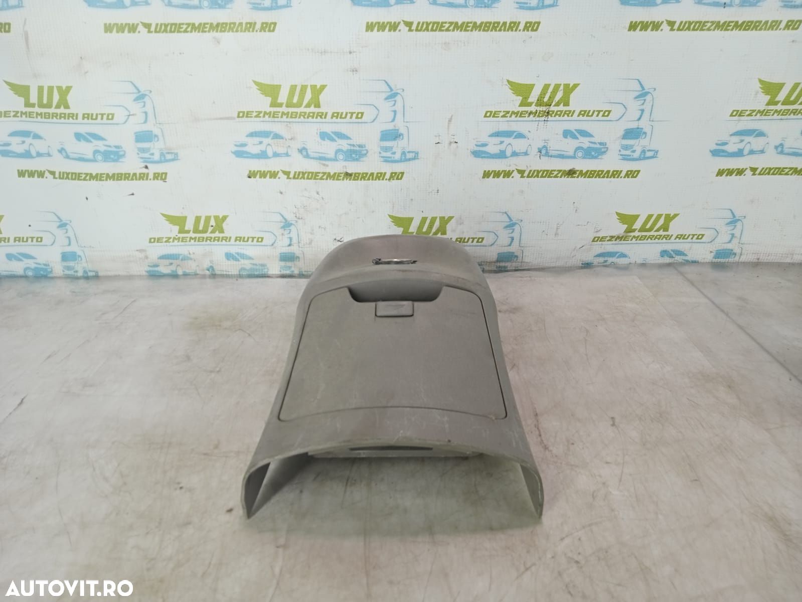 Ornament consola centrala spate 84691-2E000 Hyundai Tucson 1 [2004 - - 1