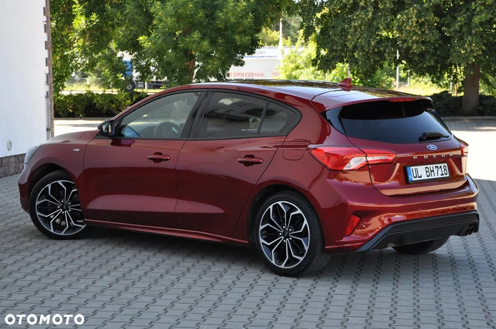 Ford Focus Turnier 1.5 EcoBoost Start-Stopp-System ST-LINE - 24