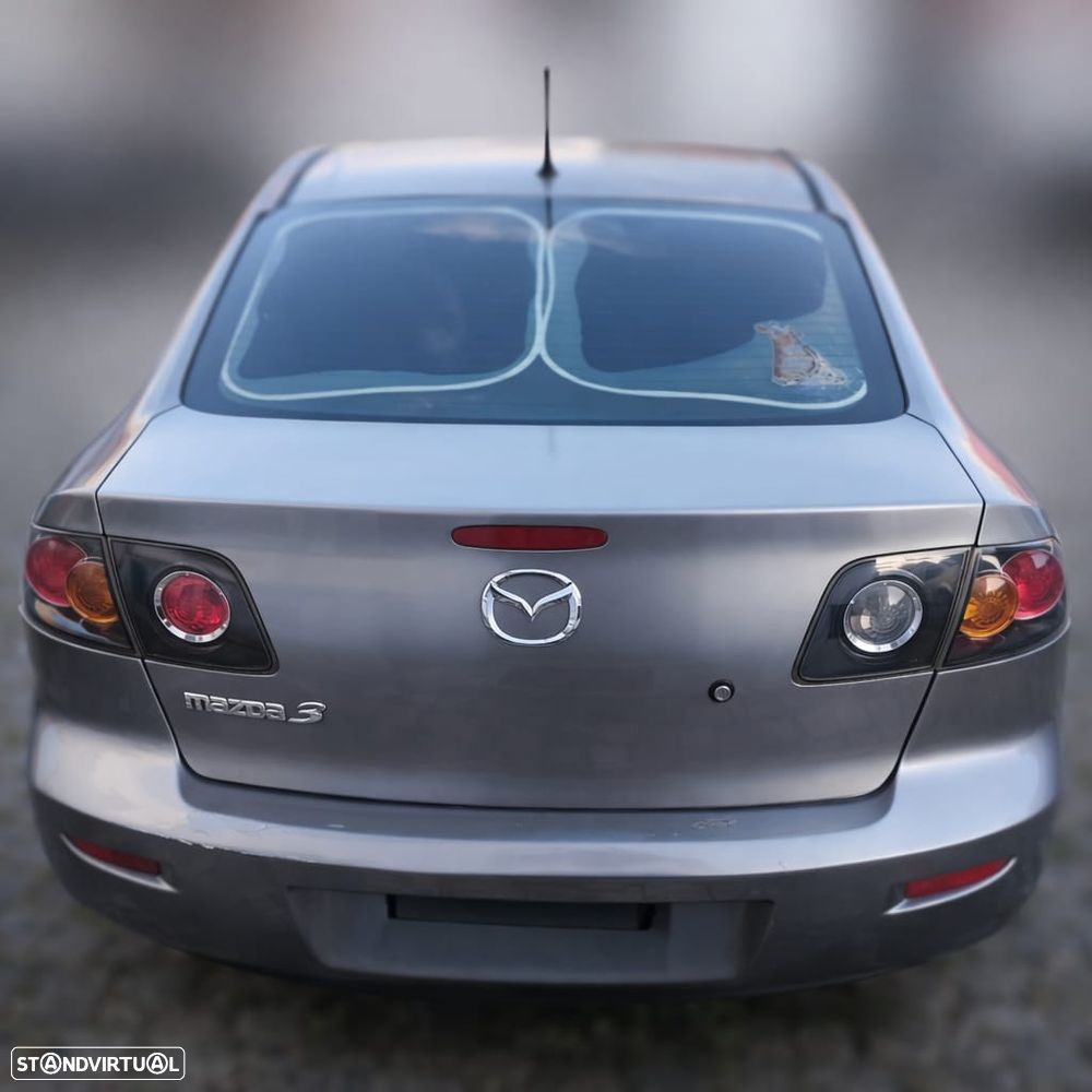 Mazda 3 Hatchback MZR 1.6 CD Sport - 8